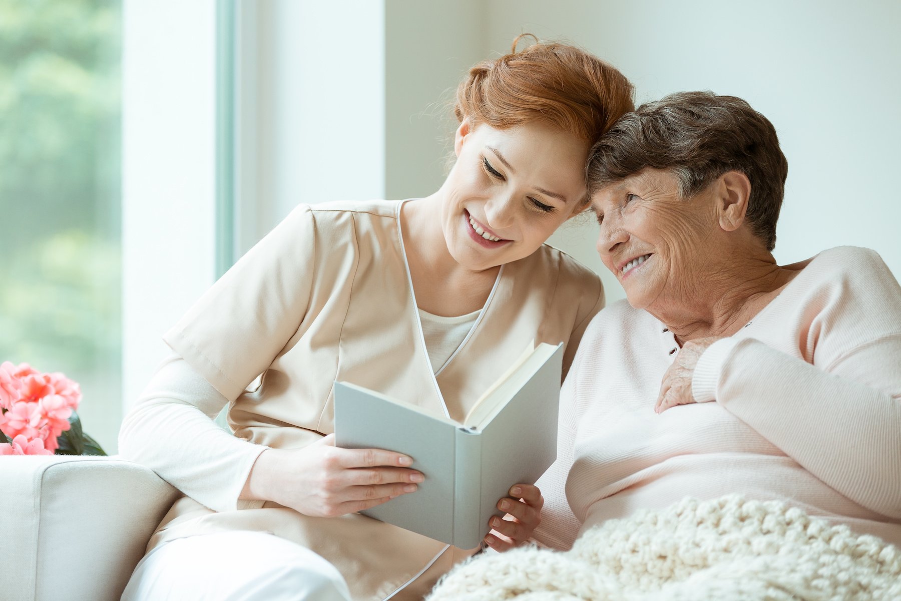 How Assisted Living Works – Common Questions Answered | Vista Living